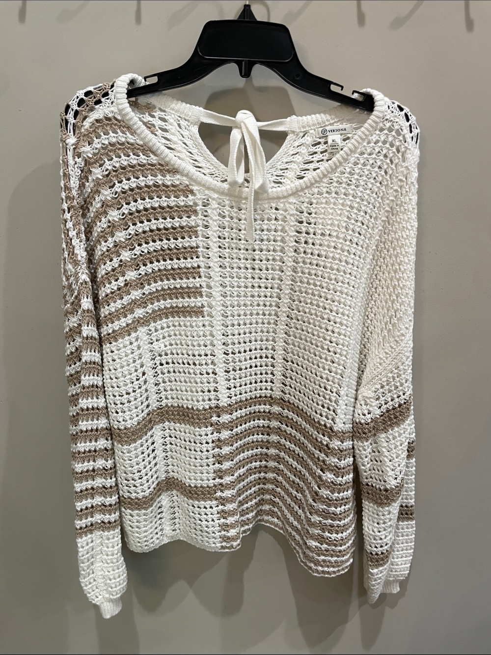 Versona White & Tan Open-Weave Tie-Back Crew Sweater